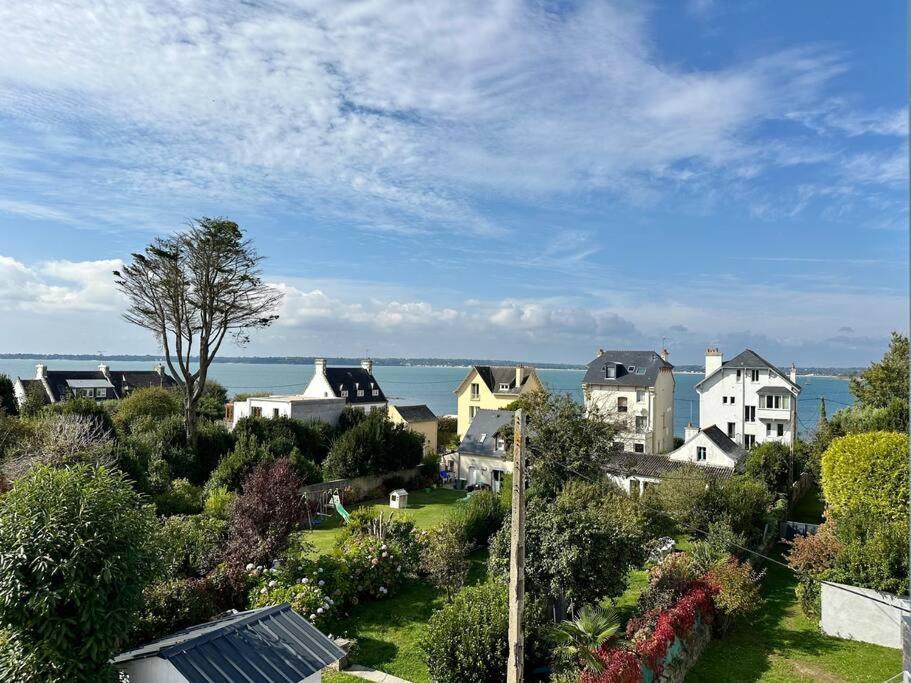 Vue Mer, Et Centre A Pied *